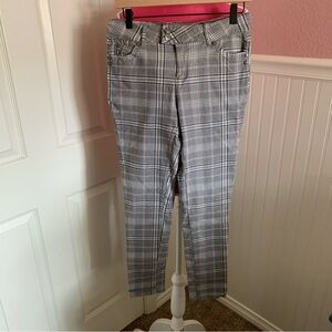 Sabrina Lauren Grey Plaid Ankle Skinny Pants size 12; small maroon/purple stripe